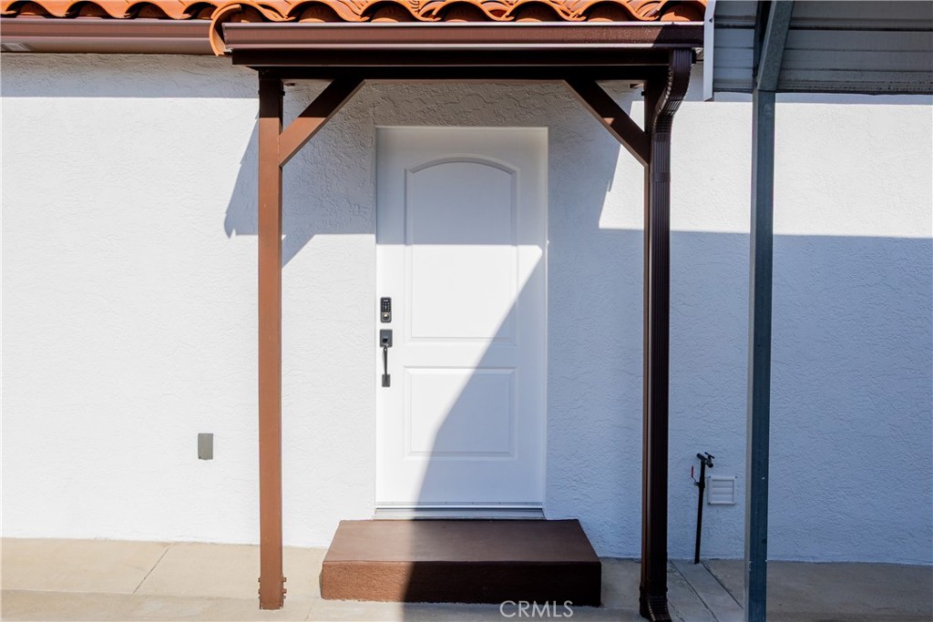 MLS #CV25271209 image #1