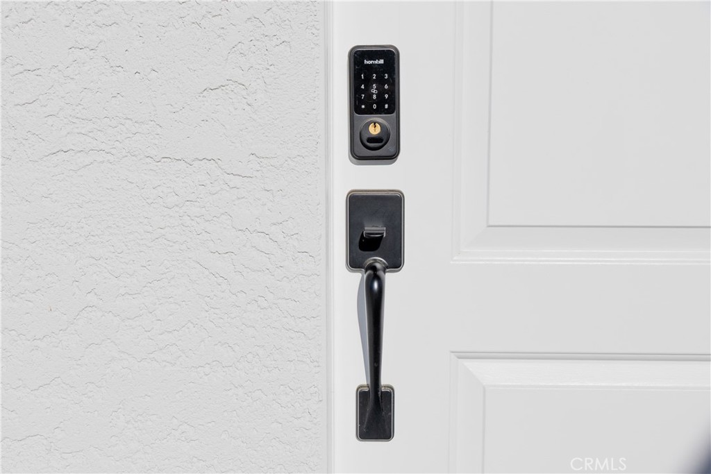 MLS #CV25271209 image #2