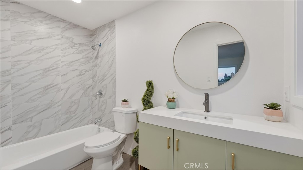 MLS #CV25271299 image #24