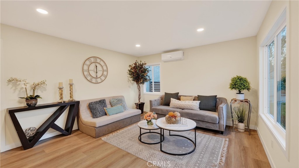 MLS #CV25271299 image #6