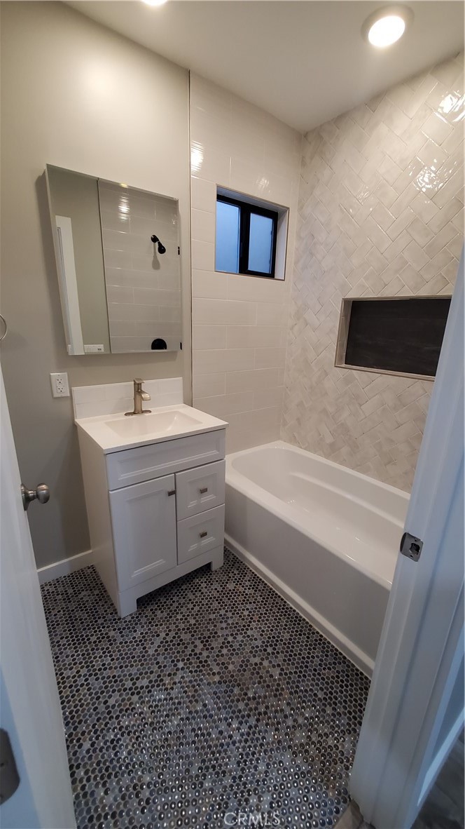 MLS #CV25271626 image #17