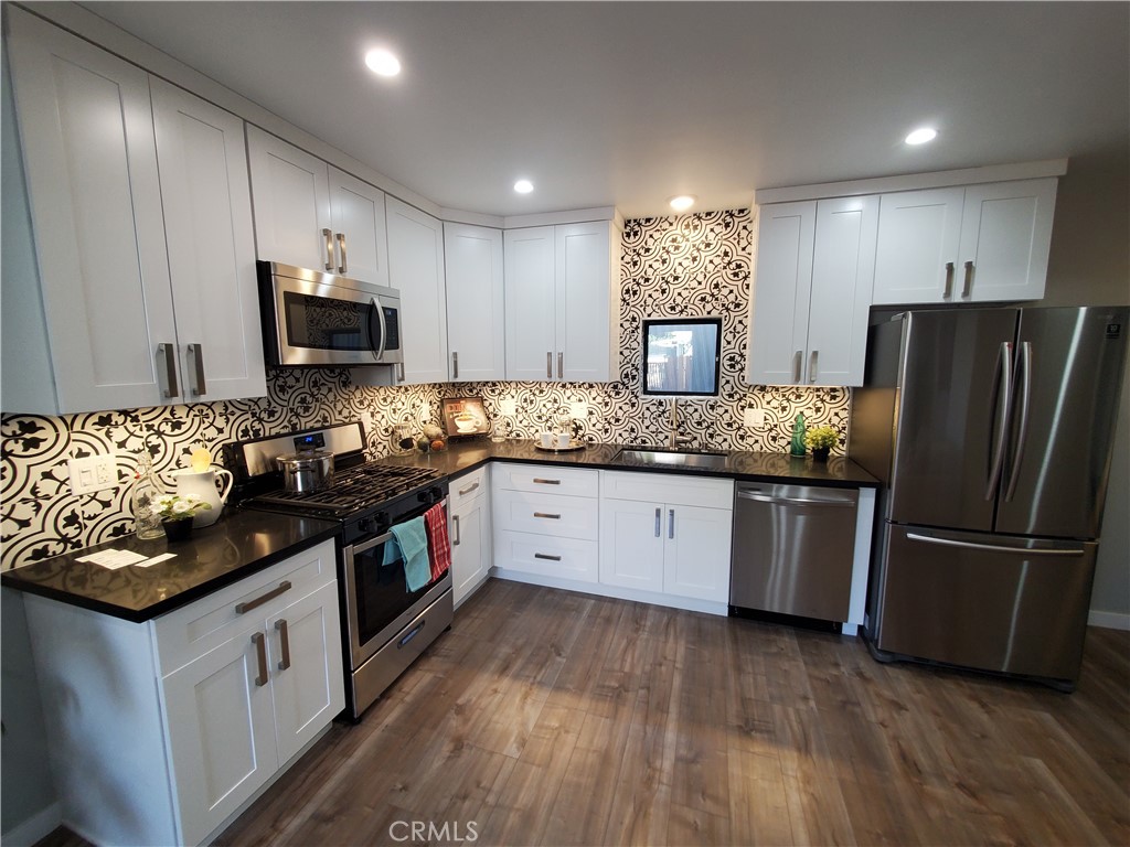 MLS #CV25271626 image #7