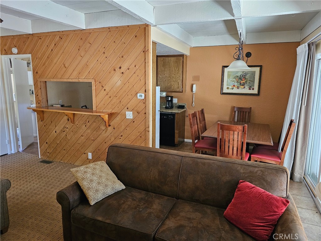 MLS #CV25271841 image #11