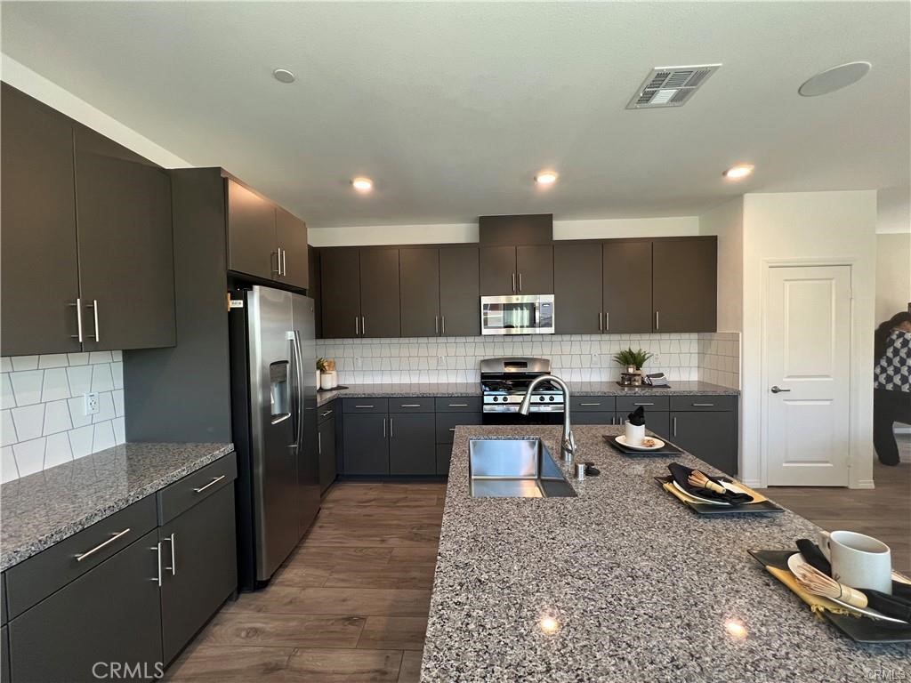 MLS #CV25271995 image #4