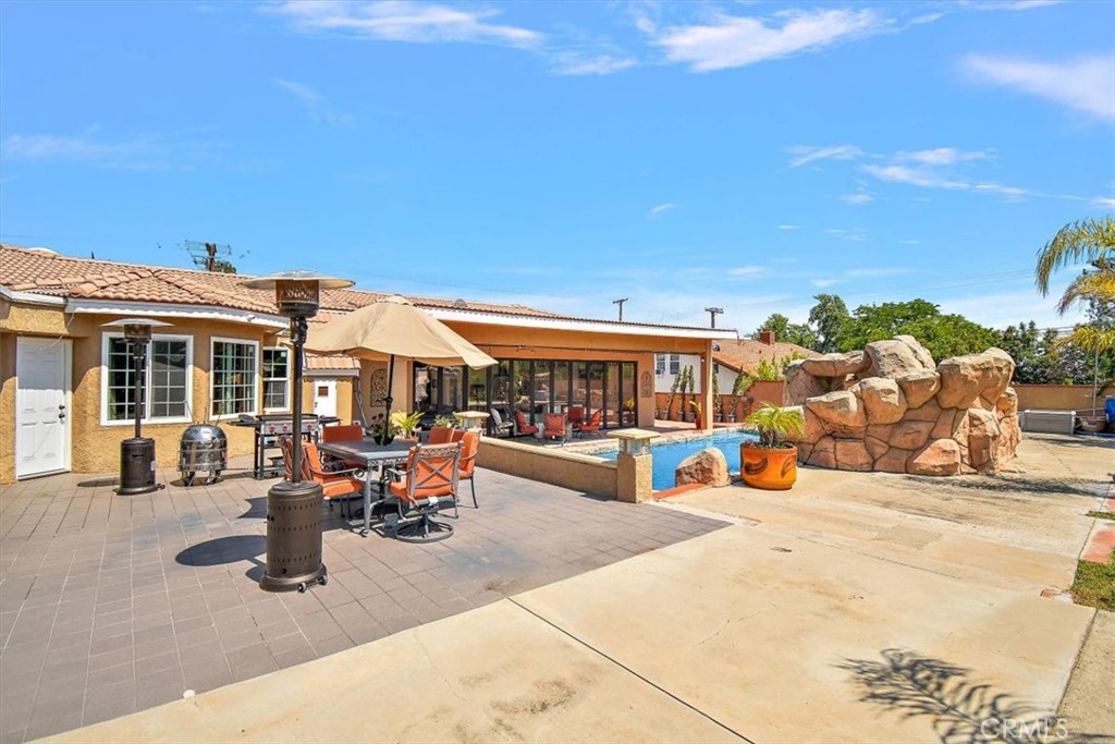 MLS #CV25272860 image #11