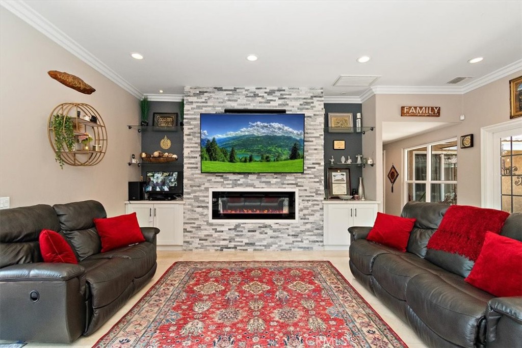 MLS #CV25272860 image #32