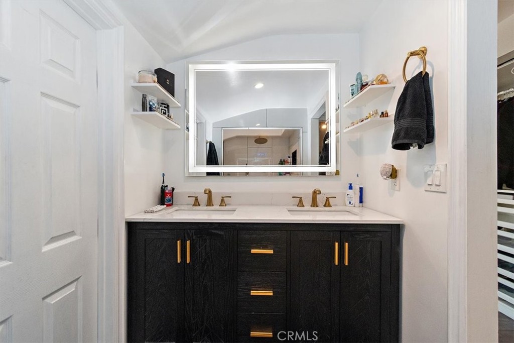 MLS #CV25272860 image #52