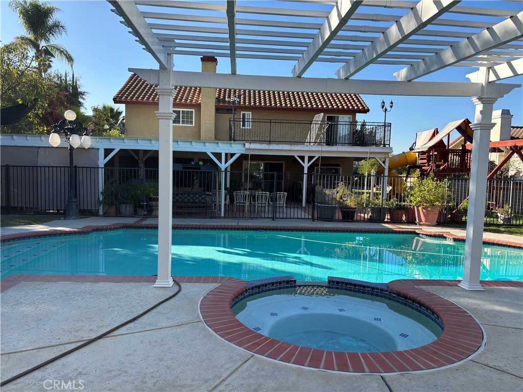 MLS #CV25273002 image #0