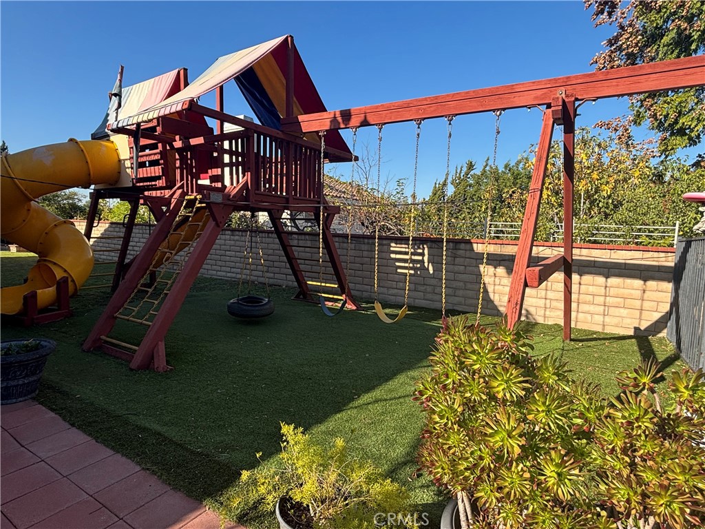 MLS #CV25273002 image #3