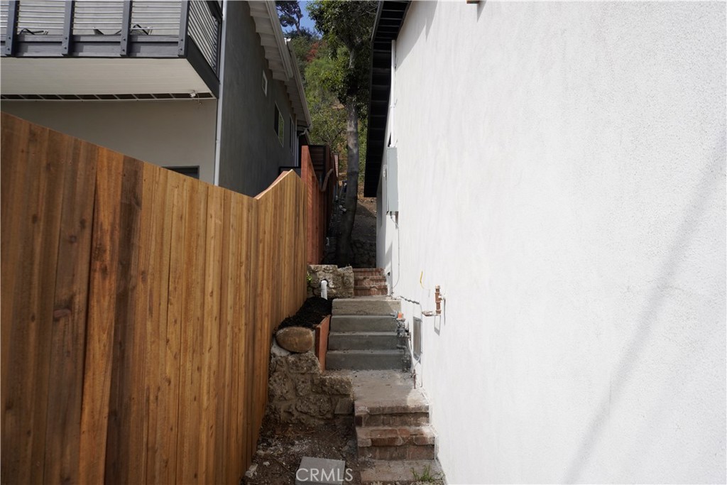 MLS #CV25273401 image #16