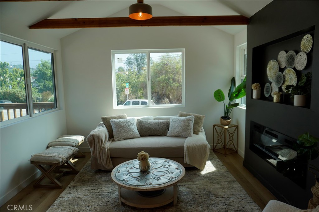 MLS #CV25273401 image #23