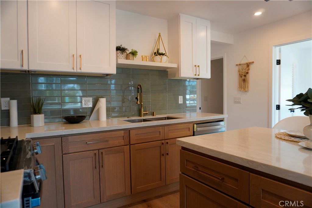 MLS #CV25273401 image #35