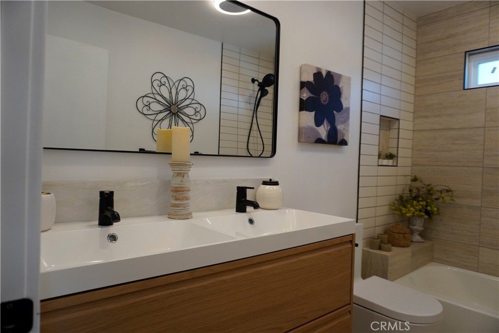 MLS #CV25273401 image #59