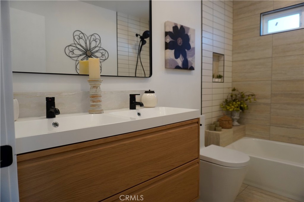 MLS #CV25273401 image #60