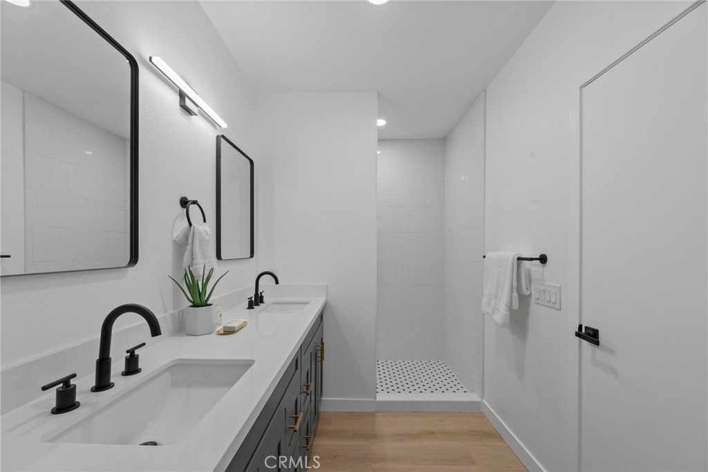 MLS #CV25275165 image #26