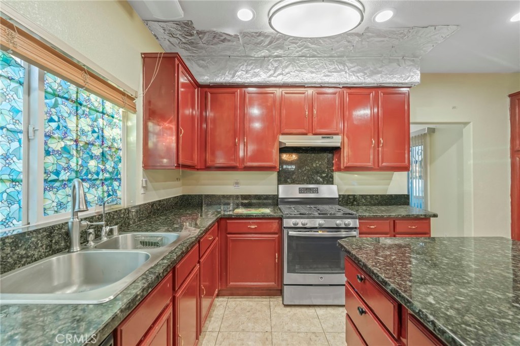 MLS #CV25275482 image #15