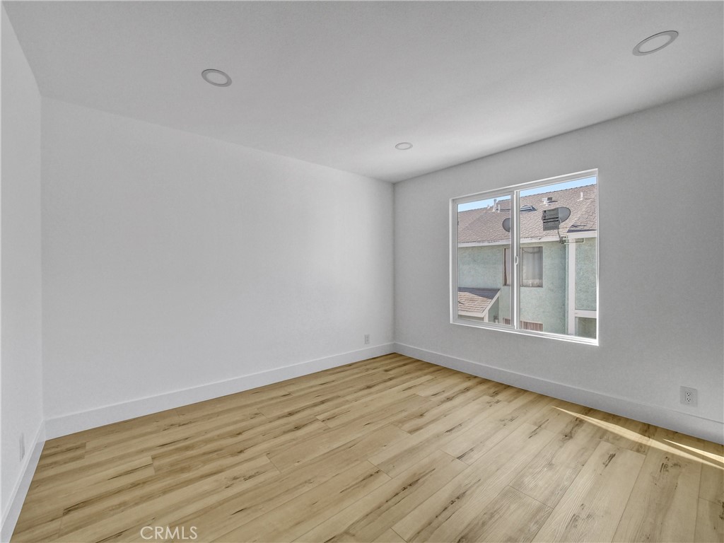 MLS #CV25277330 image #16