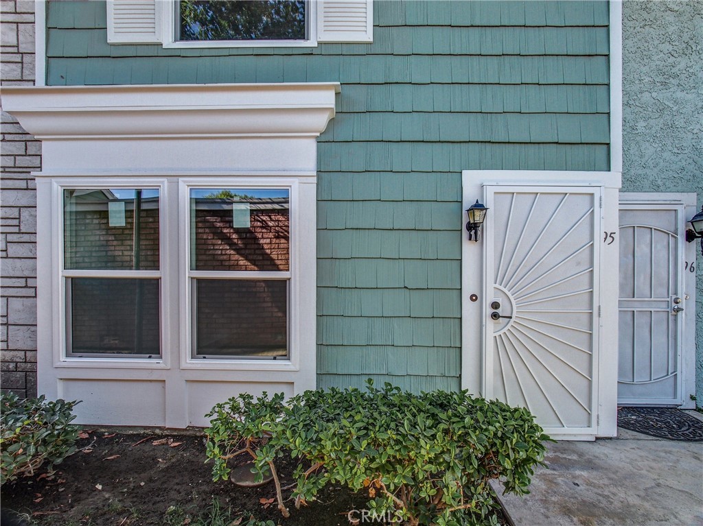 MLS #CV25277330 image #2