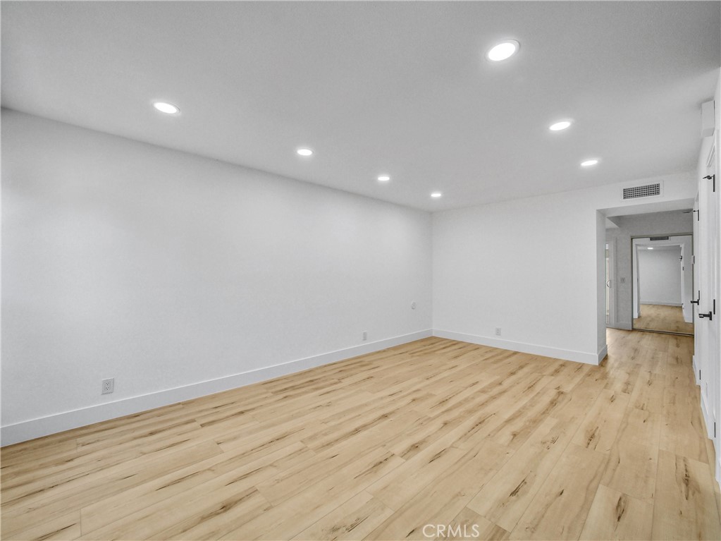 MLS #CV25277330 image #4