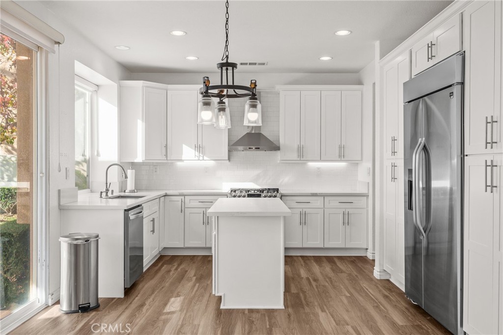 MLS #CV25277461 image #10