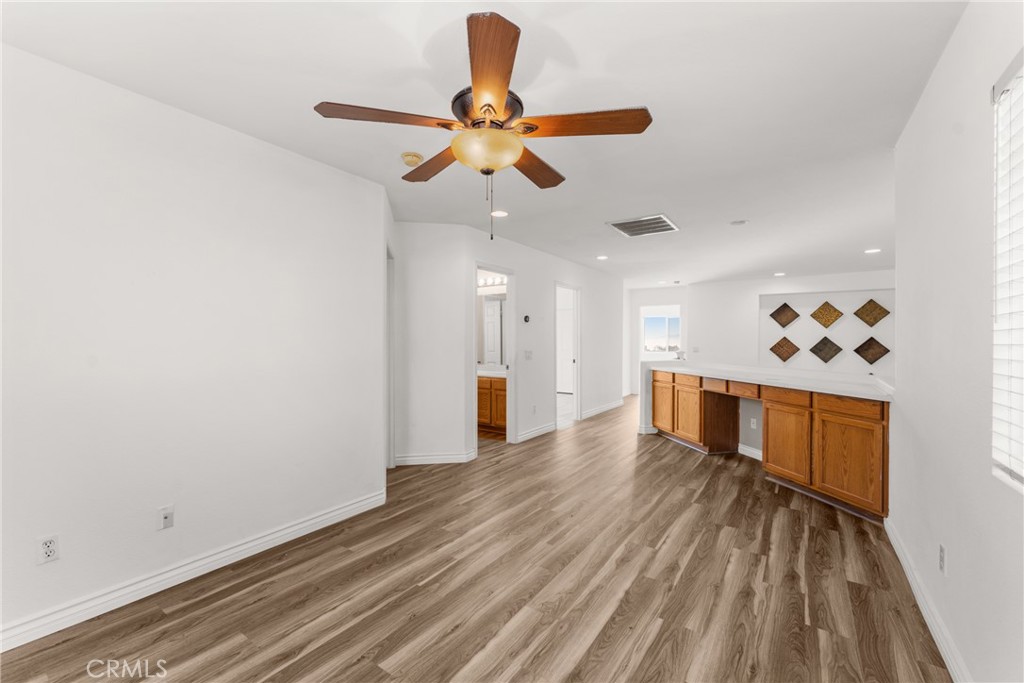 MLS #CV25277461 image #19