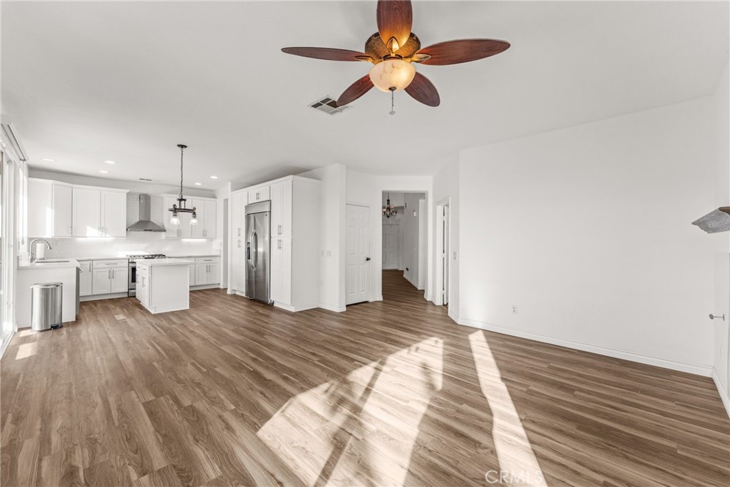 MLS #CV25277461 image #9