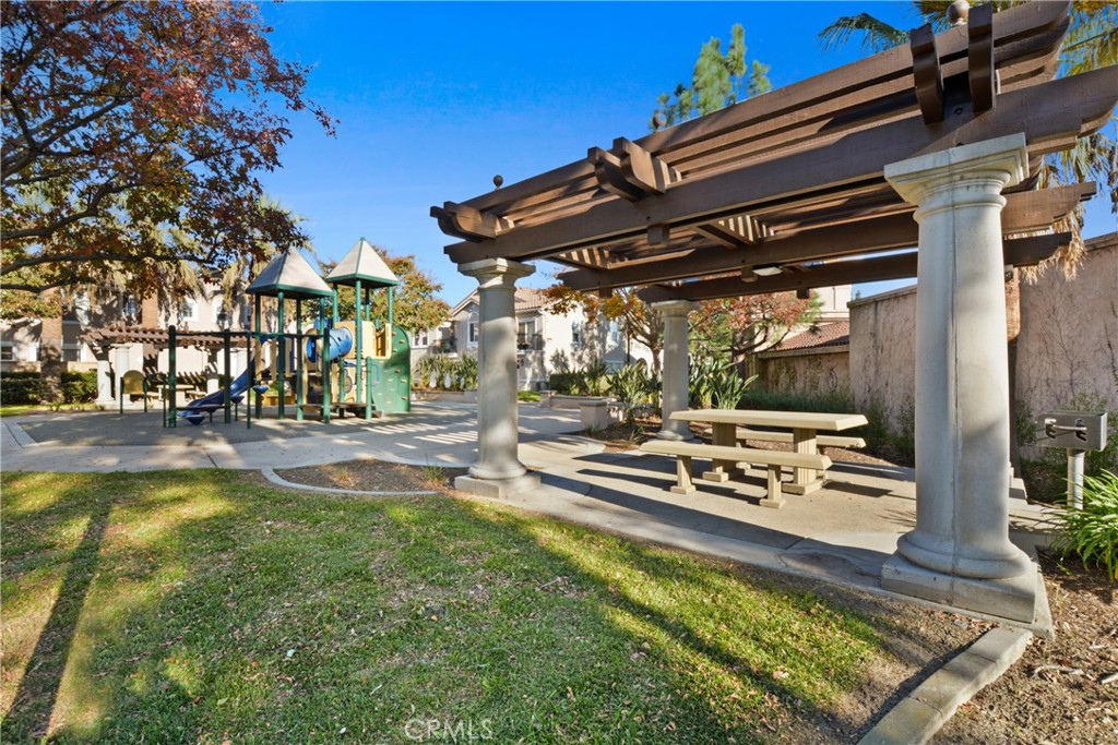 MLS #CV25277850 image #24