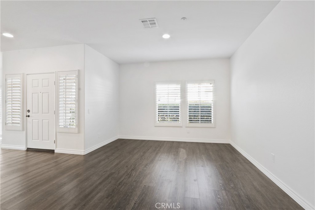 MLS #CV25277850 image #7