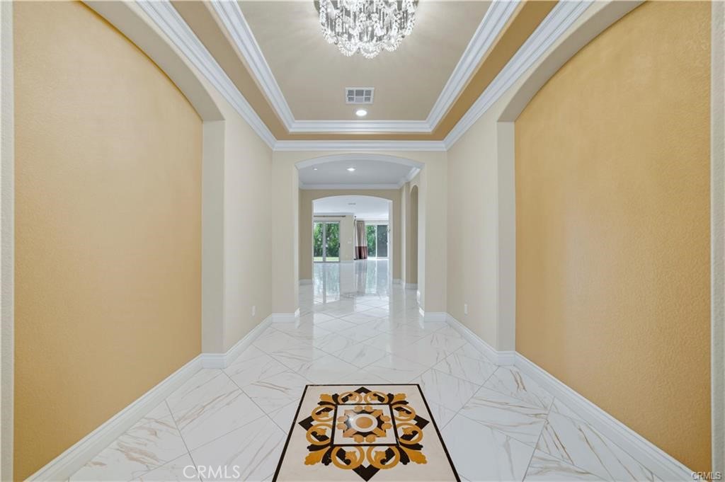 MLS #CV25278077 image #2