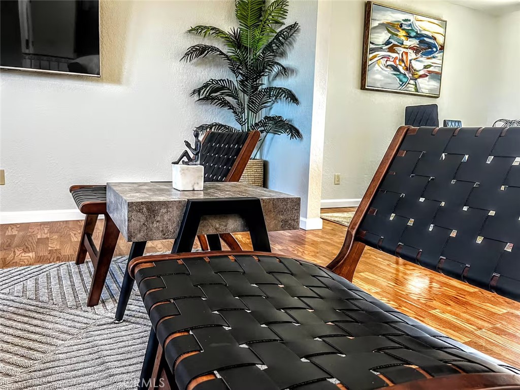 MLS #CV25281131 image #4