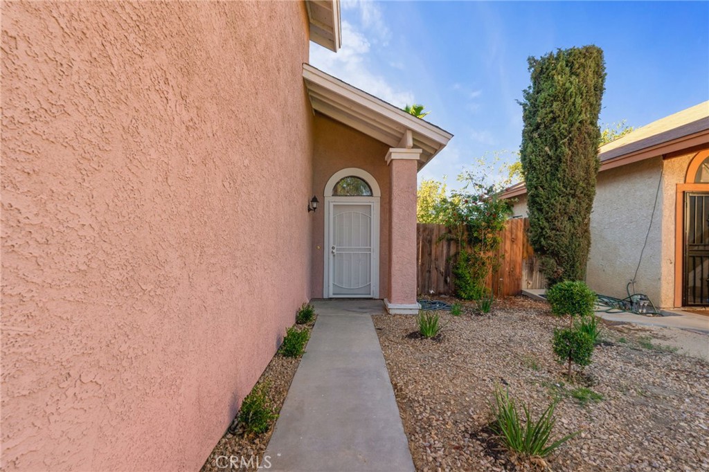 MLS #CV25281336 image #1