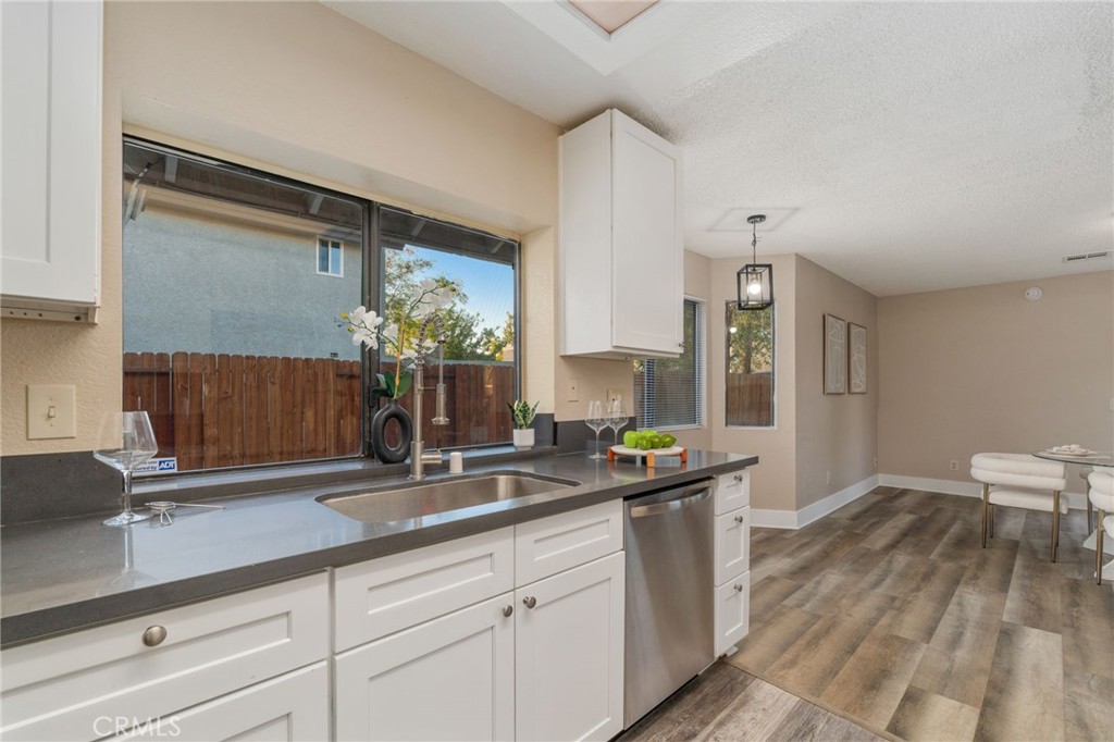 MLS #CV25281336 image #10