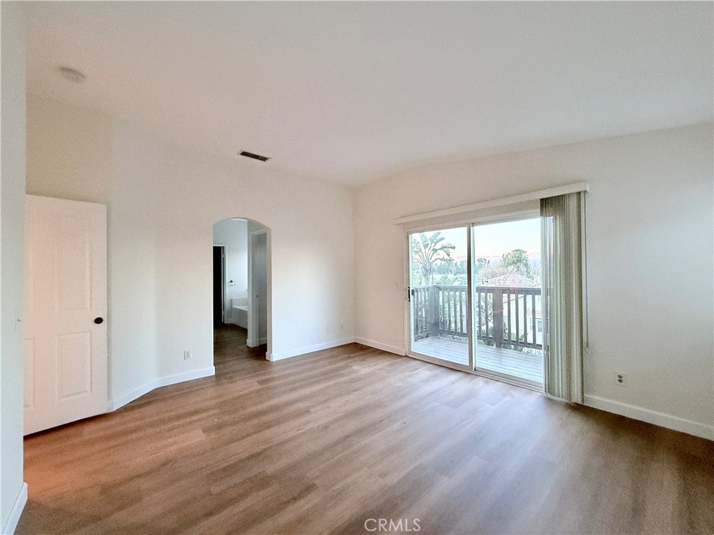 MLS #CV25281584 image #15