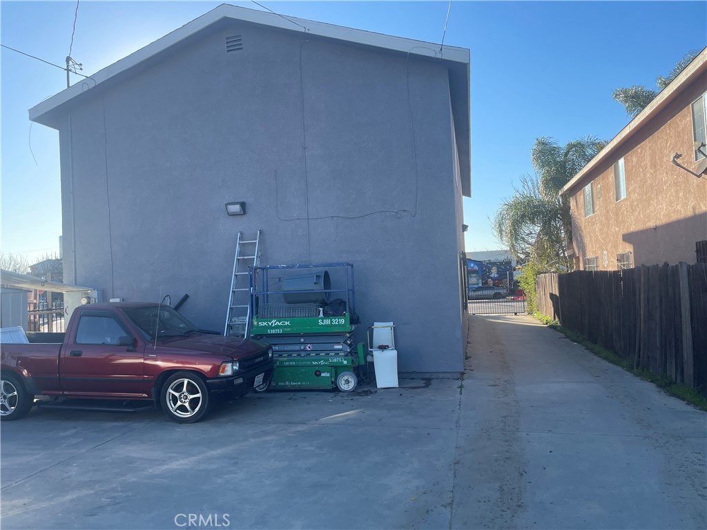 MLS #DW24030468 image #4