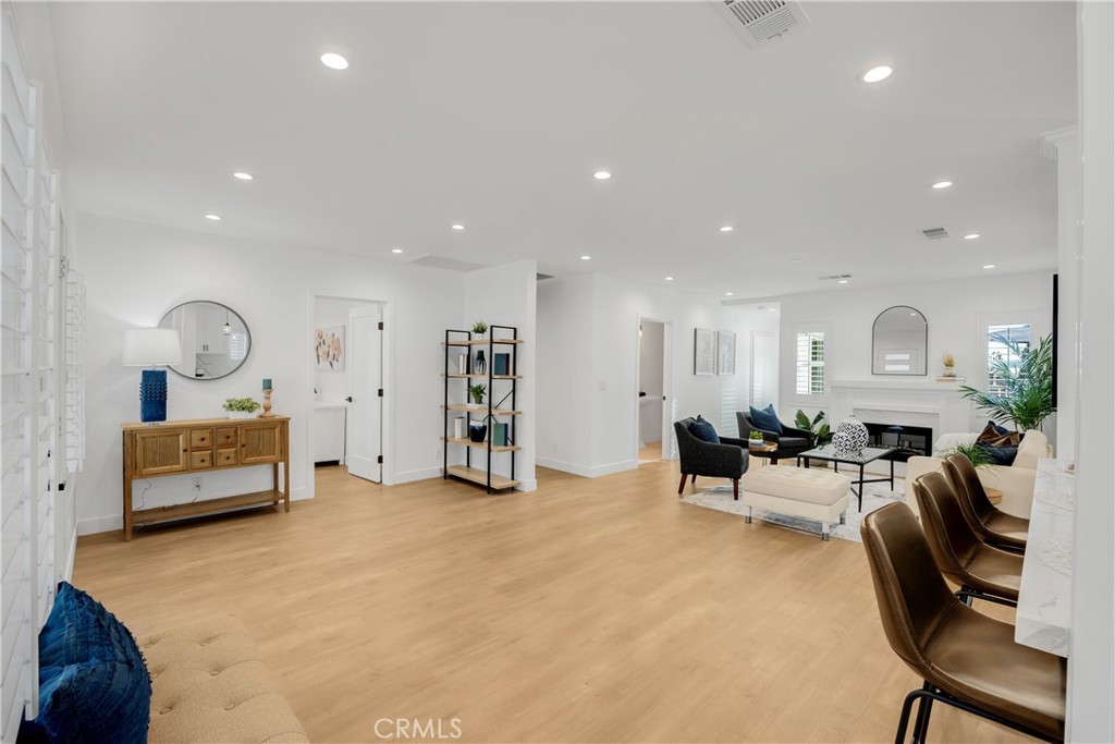 MLS #DW24163673 image #24