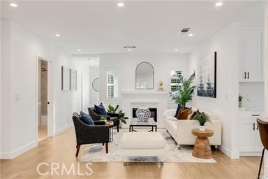 MLS #DW24163673 image #4