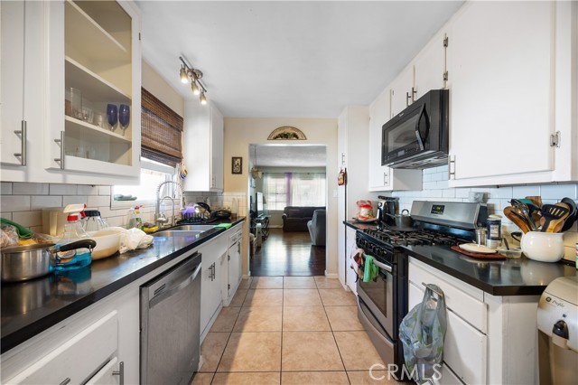 MLS #DW24201225 image #11