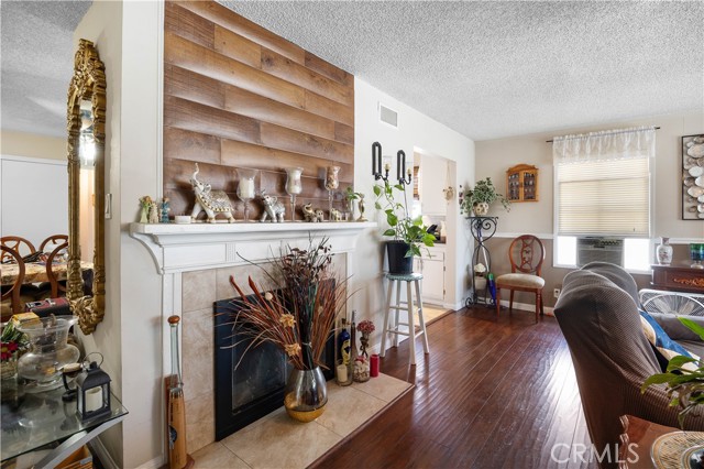 MLS #DW24201225 image #7