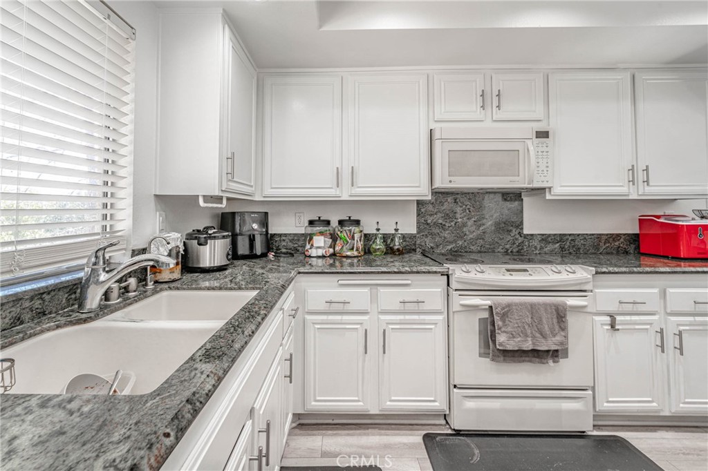 MLS #DW25014966 image #18