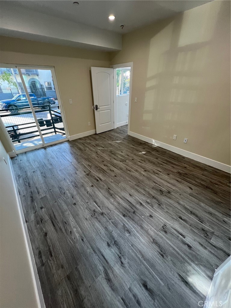 MLS #DW25031104 image #31