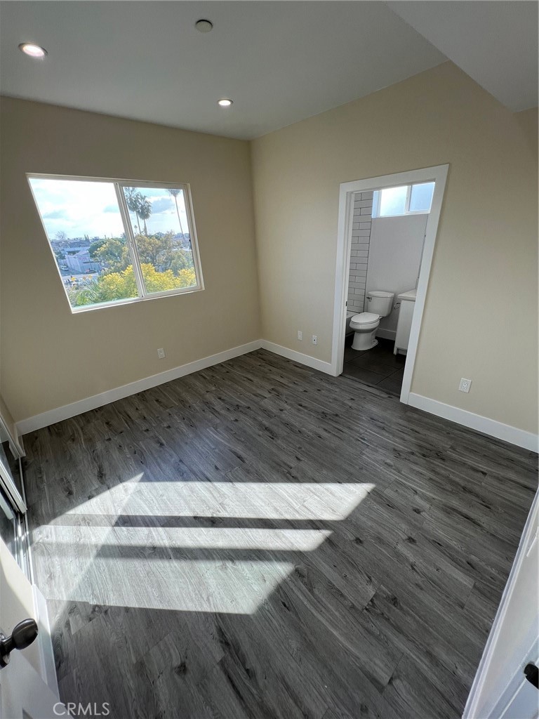 MLS #DW25031104 image #36