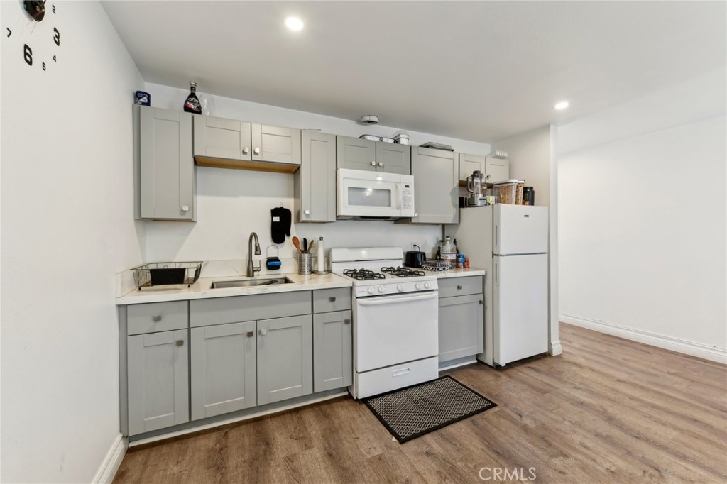 MLS #DW25048130 image #14