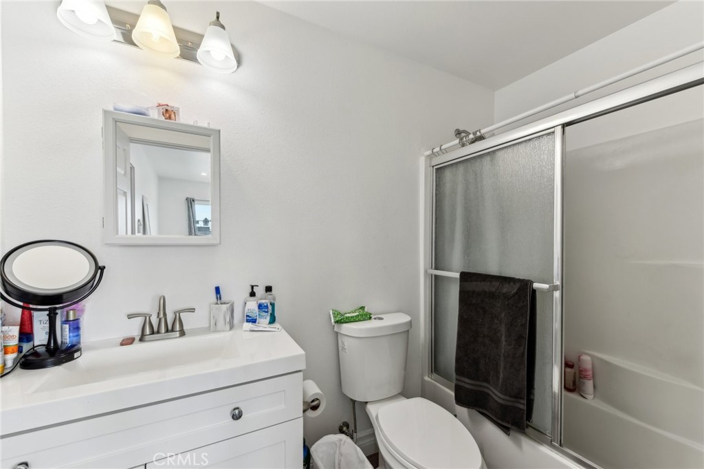 MLS #DW25048130 image #16