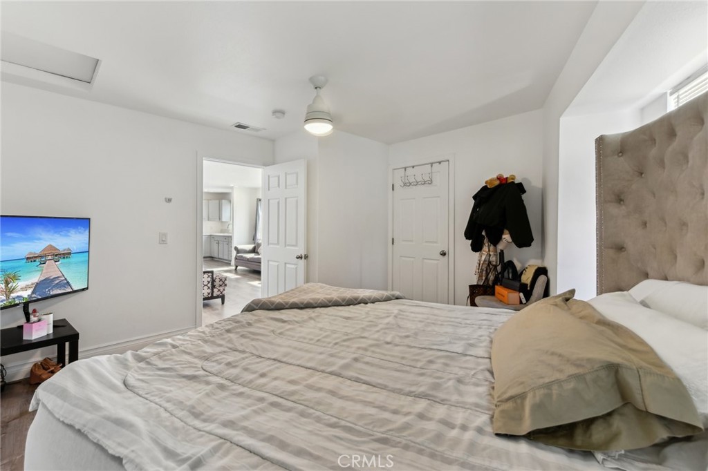 MLS #DW25048130 image #18