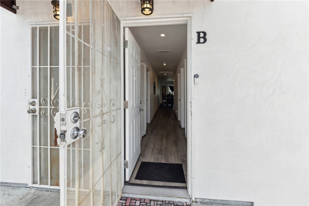 MLS #DW25048130 image #4