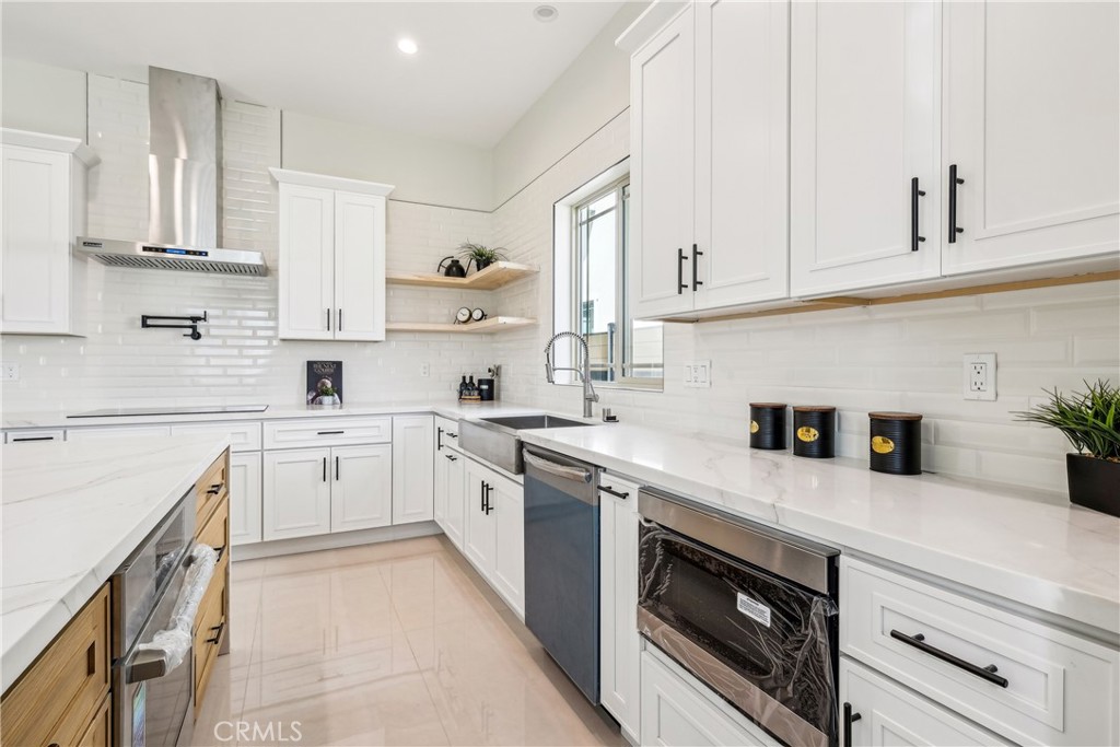 MLS #DW25054086 image #13