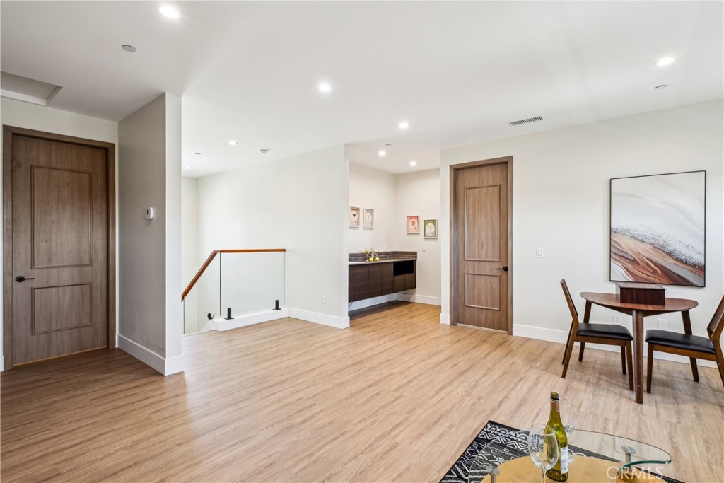 MLS #DW25054086 image #21