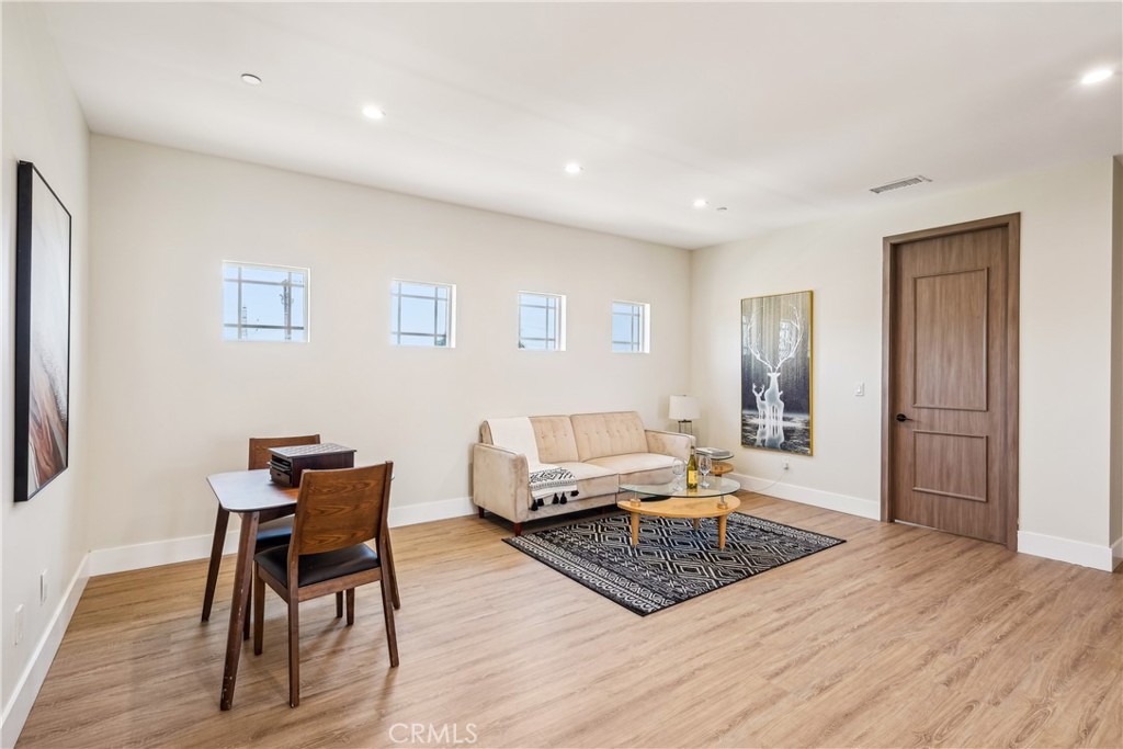 MLS #DW25054086 image #22