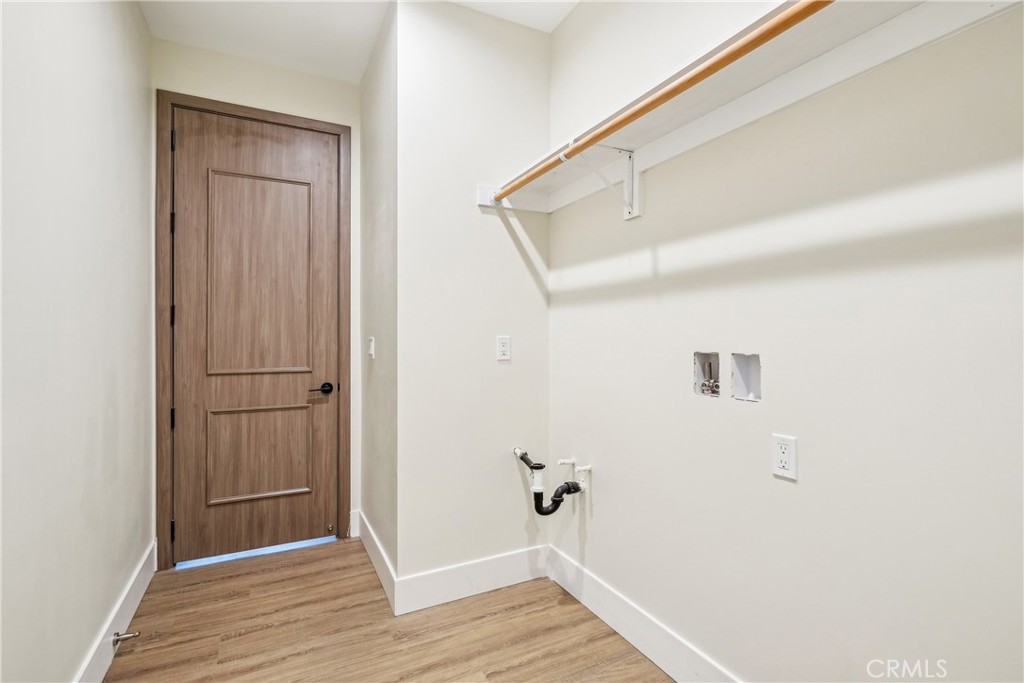 MLS #DW25054086 image #34