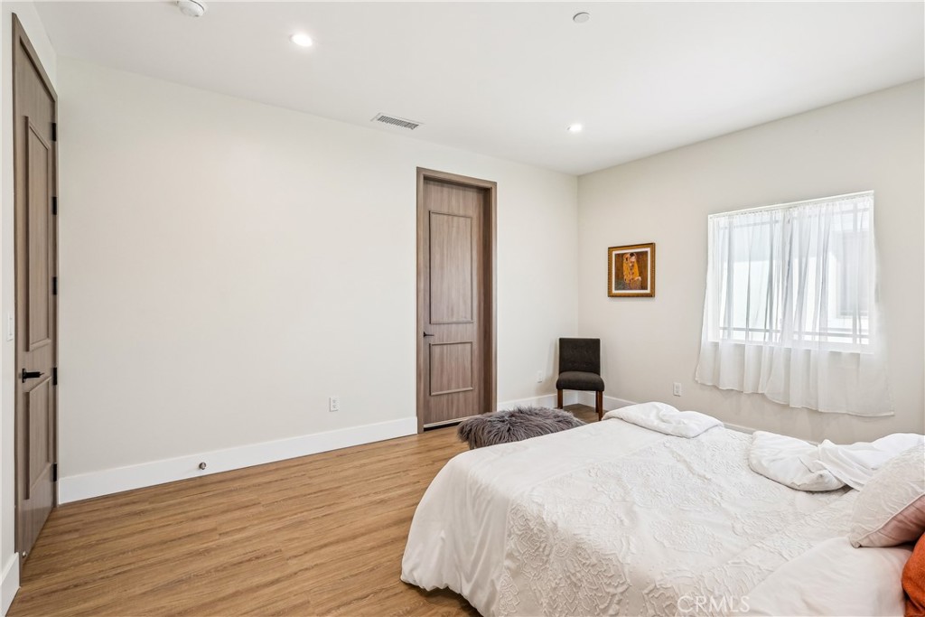 MLS #DW25054086 image #36